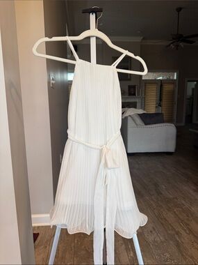 She & Sho Women's White Pleated Halter Top with Tie Waist